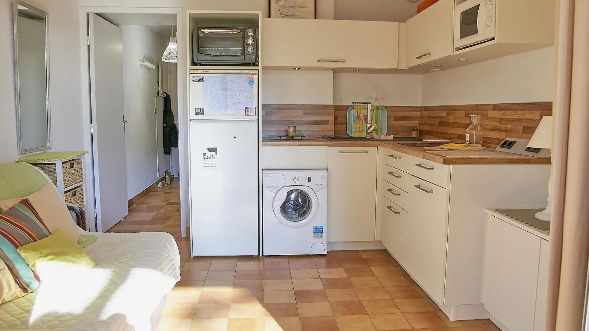 Apartment Pinede Mer Et Soleil By Interhome Saint-Raphaël