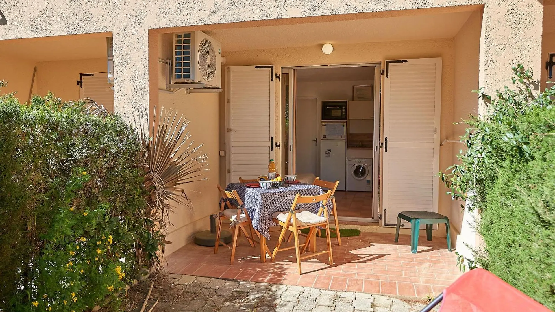 Apartment Pinede Mer Et Soleil By Interhome Saint-Raphaël 0*,  Frankrike