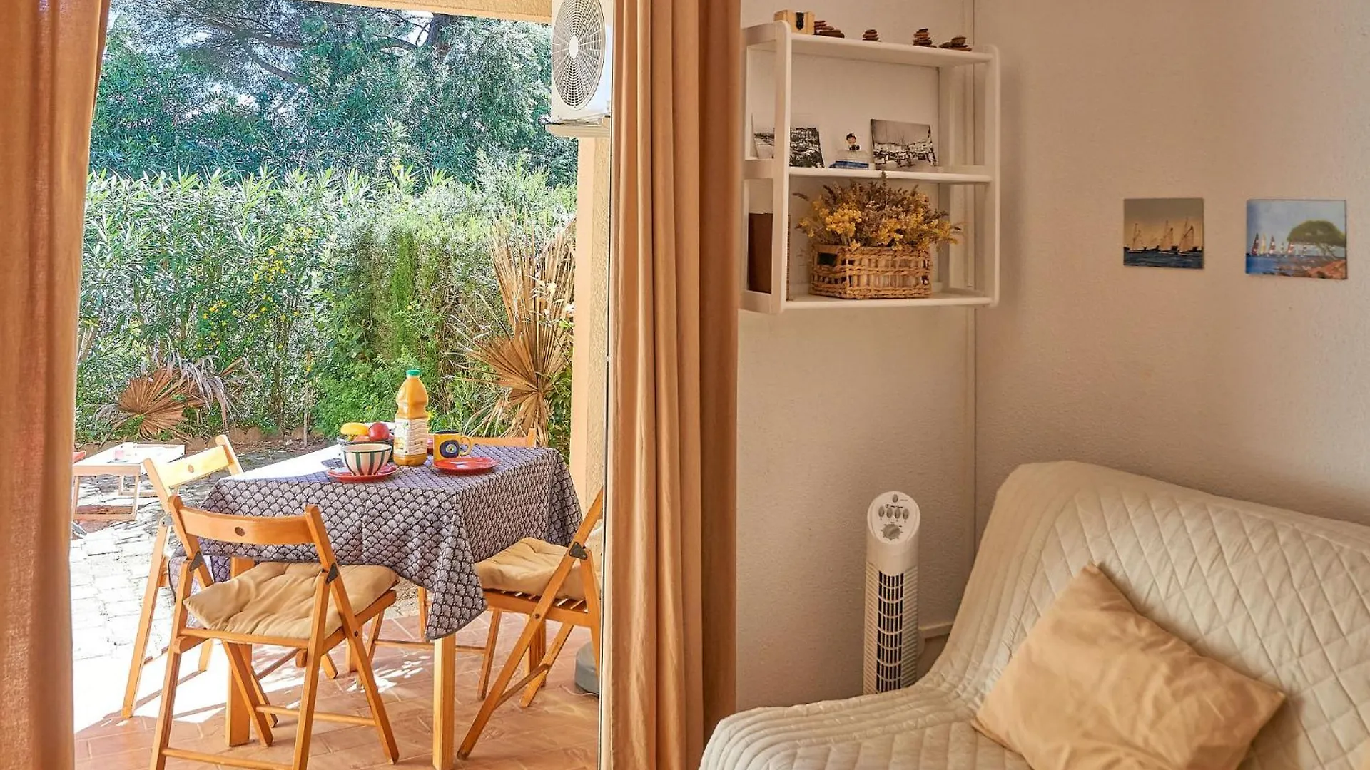 Apartment Pinede Mer Et Soleil By Interhome Saint-Raphaël